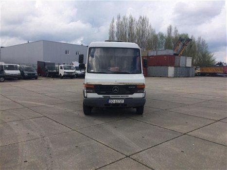 Mercedes-Benz Vario - 612D 24-persoons - 1