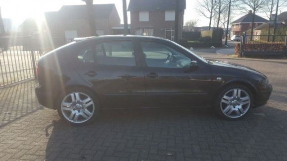 Seat Leon - 1.8-20VT Sport - 1