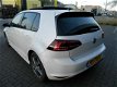 Volkswagen Golf - 2.0 TDI Highline R line pakket - 1 - Thumbnail