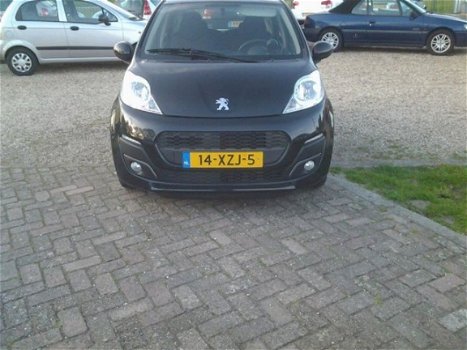 Peugeot 107 - 1.0 Première airco cv elektr pakket led model eind 2012 nieuwmodel - 1