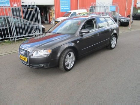 Audi A4 Avant - 1.6 Pro Line Business - 1