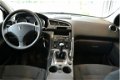 Peugeot 3008 - ST 1.6HDiF Navigatie/Panoramadak/Parkeerhulp - 1 - Thumbnail