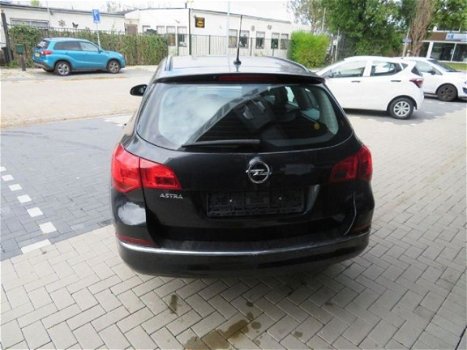 Opel Astra Sports Tourer - 1.4 ecoflex - 1