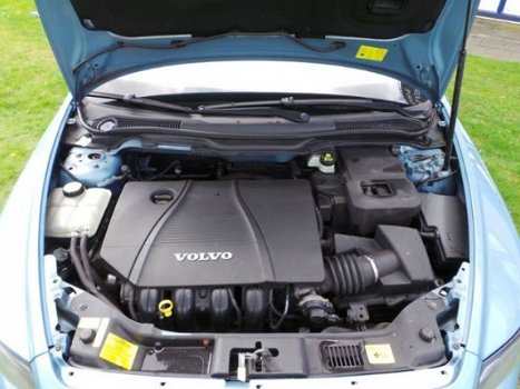 Volvo S40 - 1.8 Momentum - 1