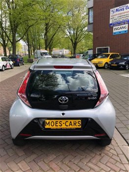 Toyota Aygo - 1.0 VVT-I X-PLAY - 1