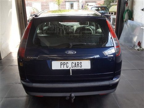 Ford Focus Wagon - 1.6 TDCI GHIA Ex lease dealeronderhouden - 1