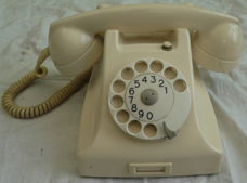 Vintage Telefoontoestel, Ericsson Rijen, Type 1951, Ivoorwit, PTT, jaren'50/'60.(Nr.1)