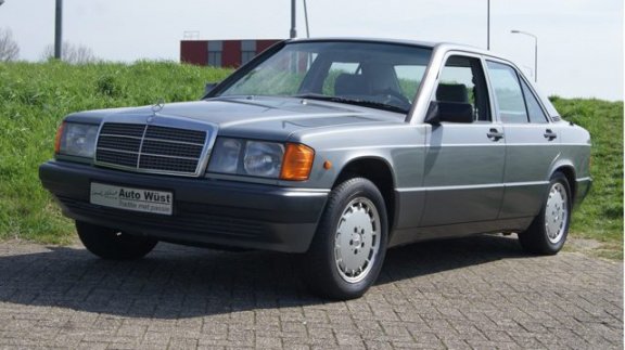 Mercedes-Benz 190-serie - 2.6E 6-cilinder YOUNGTIMER - 1