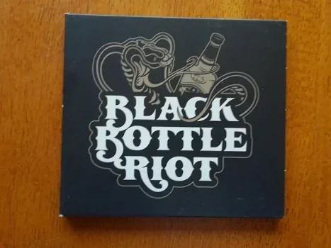 Black Bottle Riot ‎– Black Bottle Riot Gesigneerd - 0