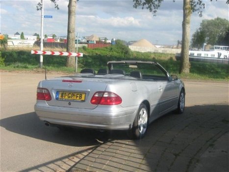 Mercedes-Benz CLK-klasse Cabrio - Clk200 kompr cabrio bj 2001 autom - 1