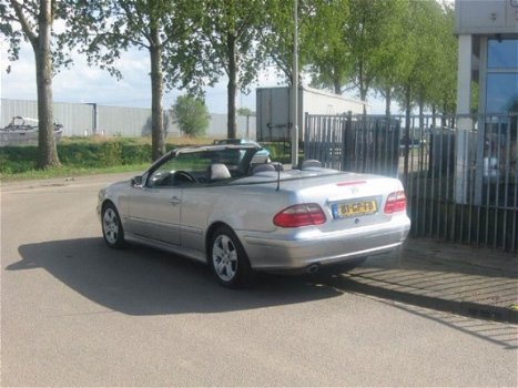 Mercedes-Benz CLK-klasse Cabrio - Clk200 kompr cabrio bj 2001 autom - 1