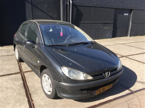 Peugeot 206 - XT 1.4 HDI 5drs motor tikt - 1