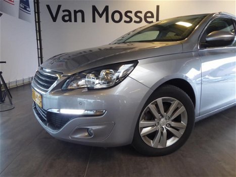 Peugeot 308 - 1.6 BlueHDi 120pk Blue Lease Executive Navigatie trekhaak - 1