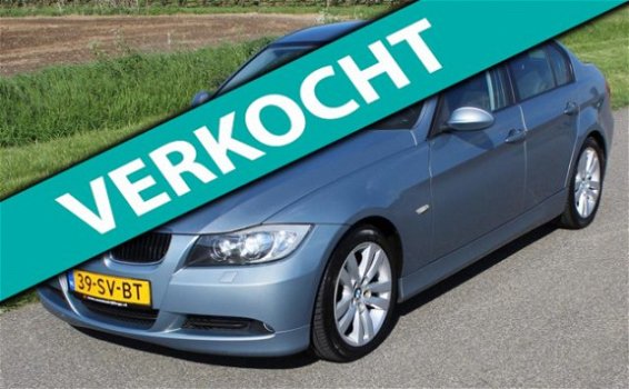 BMW 3-serie - 320i High Executive / NAVI / XENON / CRUISE / 1STE EIG - 1