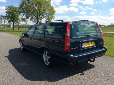 Volvo V70 - 2.4 Edition Classic APK NAP YOUNGTIMER AUTOMAAT - 1