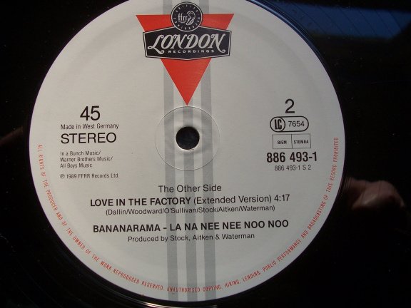 Bananarama, Lananeeneenoonoo Help - Afbeelding 3