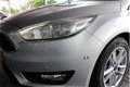 Ford Focus - 1.0 TITANIUM, vol opties zeer luxe Navigatie, Cruise control, climate control - 1 - Thumbnail