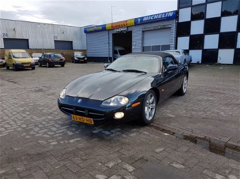 Jaguar XK8 - 4.0 V8 CONVERTIBLE Zeer nette en goed rijdende youngtimer - 1