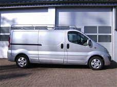 Opel Vivaro - 2.5 D 107KW