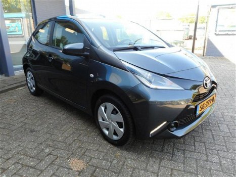 Toyota Aygo - 1.0 VVT-i x-now - 1