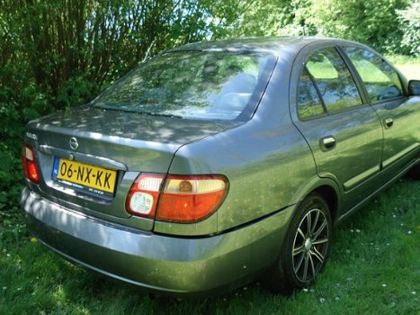 Nissan Almera - 1.8 Visia - 1