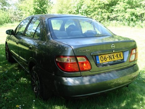 Nissan Almera - 1.8 Visia - 1