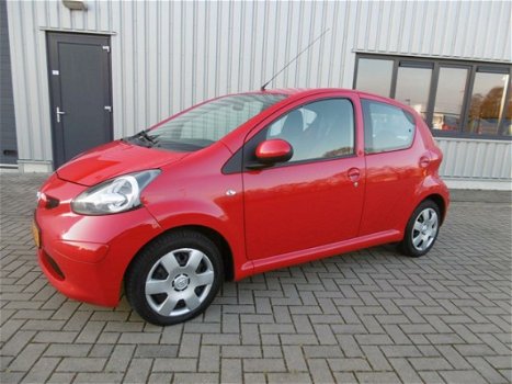 Toyota Aygo - 1.0-12V + Airco Elektrisch Pakket 5 Deurs - 1