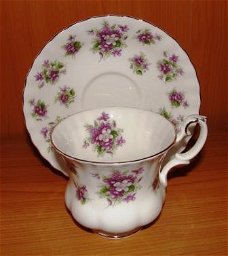 Royal Albert Sweet Violets Dames- Kop en Schotel