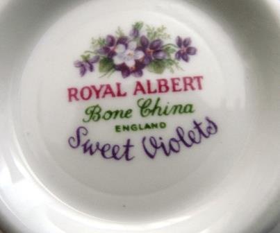 Royal Albert Sweet Violets Dames- Kop en Schotel - 2