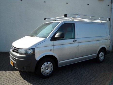 Volkswagen Transporter - T 5 - 2.0 TDI - 102 PK - AIRCO - ALUMINIUM IMPERIAL - CENTR.VERGR - PARKEER - 1