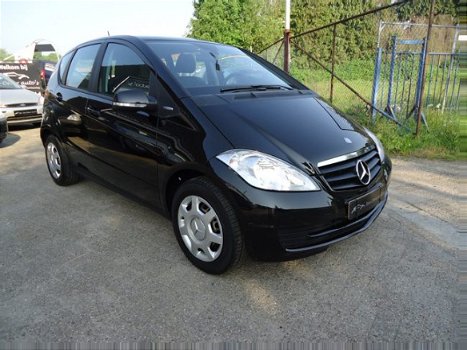 Mercedes-Benz A-klasse - 160 BLUE EFFICIENCY BUSINESS CLASS / 1e EIGENAAR / DEALER ONDERHOUDEN / 117 - 1