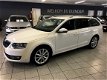 Skoda Octavia Combi - 1.2 TSi ELEGANCE BUSINESS - Meer dan compleet - 1 - Thumbnail