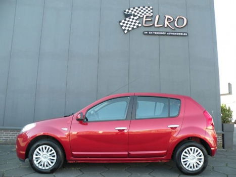 Dacia Sandero - 1.6 Lauréate - 1