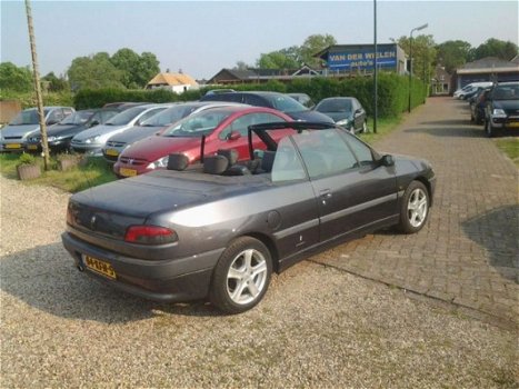 Peugeot 306 Cabriolet - 1.8 automaat zeer lux.s yougtimer - 1