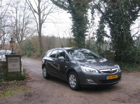 Opel Astra Sports Tourer - 1.4 Edition ,Wagon, Airco, cruise, blue-tooth. - 1