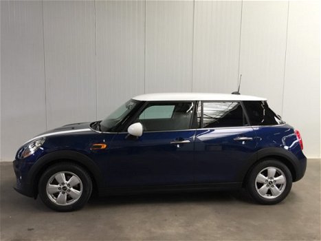 Mini Mini Cooper - 1.5 CHILI AIRCO-LMV-CRUISE-MULTIE.MEDIA End Of Year Sale - 1