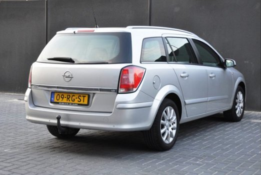 Opel Astra Wagon - 1.8 Elegance Wagon in zeer goede staat met nieuwe APK - 1