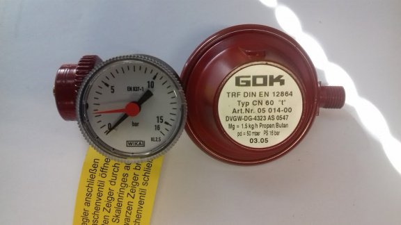 00030-GOK Drukregelaar 50 mbar manometer - 1