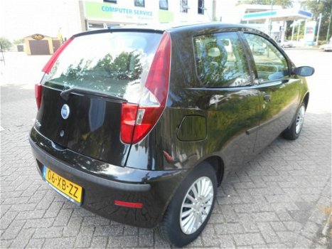 Fiat Punto - 1.2 Classic Airco 166.000km NAP 2e eig bj 2007 APK mei 2020 - 1