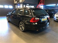 BMW 3-serie Touring - 320i Dynamic Executive Panoramadak Bom Volle Opties 19inch/velgen