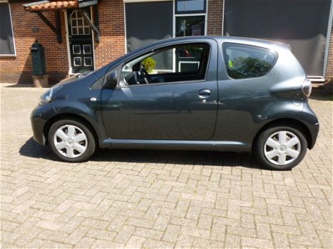 Toyota Aygo - 1.0-12V COMFORT - 1