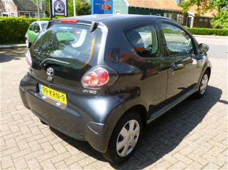 Toyota Aygo - 1.0-12V COMFORT - 1