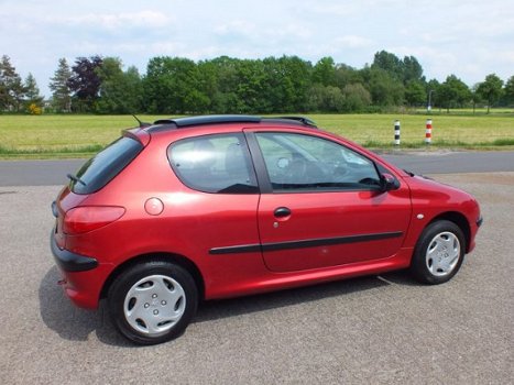 Peugeot 206 - 1.4 XT Automaat 2001 EL Pakket Panoramadak - 1