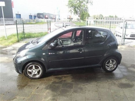 Toyota Aygo - 1.0vvti access - 1