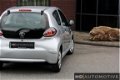 Toyota Aygo - 1.0-12V 3-DRS AIRCO NL AUTO NAP (bj 2010) - 1 - Thumbnail