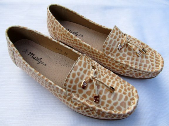 DAMES INSTAPPER / MOCCASINS / BEIGE MAAT 39 / NIEUW ! - nr. 1