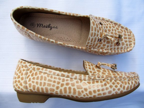 DAMES INSTAPPER / MOCCASINS / BEIGE MAAT 39 / NIEUW ! - Afbeelding 2