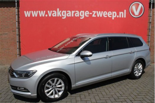 Volkswagen Passat Variant - 1.6 TDI 120PK Navi | Ergo Comfort stoel | Privacy-Glass | Chrome-pakket - 1