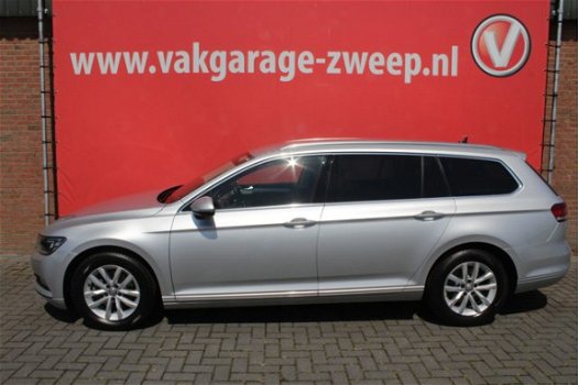 Volkswagen Passat Variant - 1.6 TDI 120PK Navi | Ergo Comfort stoel | Privacy-Glass | Chrome-pakket - 1