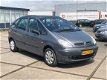 Citroën Xsara Picasso - Panorama/Clima/Nieuwe APK/1.8i-16V Différence - 1 - Thumbnail